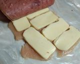 Foto langkah ke 2 dari resep Chicken cordon bleu.