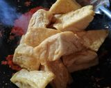 Foto langkah ke 3 dari resep Semur Tahu Kering.