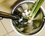 Hình bước làm 2 của món Cháo chân bò