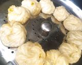 A picture of step 3 of Momos.