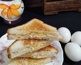 A picture of step 5 of Egg Sandwich.