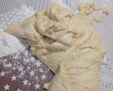 Foto del paso 2 de la receta Trenzas y caracolas de pan dulce con pepitas de chocolate 🎄