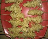 Foto langkah ke 2 dari resep Mie telur gulung.