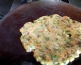 A picture of step 1 of Salad paratha.