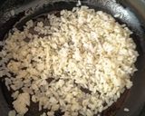 Foto del paso 2 de la receta: Arroz revuelto con huevo y pollo