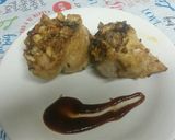 A picture of step 5 of Stuffed chicken breast .