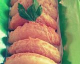 Foto langkah ke 8 dari resep Roti goreng simple isi sosis dan telur.