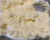 A picture of step 3 of Homemade Ghee.