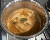 A picture of step 2 of Mint, Lemon grass and Ginger Tea.