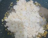 Foto langkah ke 3 dari resep Nasi Goreng Ayam Suwir.