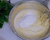 Foto langkah ke 6 dari resep Bolu mentega messes / butter cake.