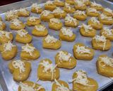 Foto langkah ke 4 dari resep Kue Kastangel Keju yummy.