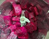 A picture of step 1 of Dragon Fruit Shake.