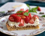 Une image de l'étape 15 de Tarte aux fraises, crème d’amande tonka et chantilly mascarpone.