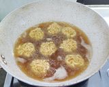Foto langkah ke 11 dari resep Bola-Bola Mie.