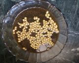 A picture of step 10 of Panipuri with corn potato masala.