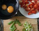 รูปขั้นตอนการทำที่ 4 ของ มะเขือเทศผัดไข่ 🍅 สไตล์เกาหลี