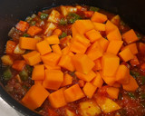 Foto del paso 4 de la receta: Garbanzos con calabaza y chorizo