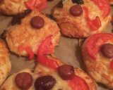 A picture of step 8 of Small pizza pies.