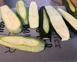 Une image de l'étape 3 de Trio de courgettes marinées et grillées.
