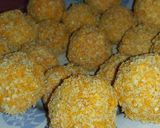 Foto langkah ke 3 dari resep Bitterballen kornet yummyyy.