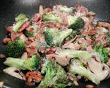 Foto del paso 3 de la receta: Fideos chinos y salteado de autor