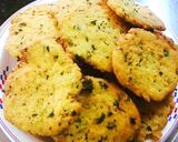 A picture of step 2 of Methi Farsi puri.