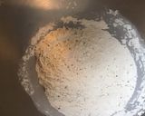 Une image de l'étape 2 de Pâte brisée épeautre, lait et origan (pour tarte salée).