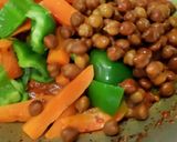 A picture of step 4 of Carrot tomato Black Chana Kasundi.