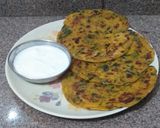A picture of step 3 of Onion Methi Paratha.