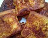 Foto langkah ke 6 dari resep Mini Sweet Cinnamon Cheese French Toast.