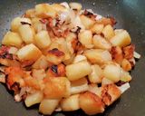 Une image de l'étape 1 de Omelette curcuma paprika fumé tomates..