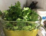 Foto del paso 4 de la receta: Sopa de elote en salsa verde