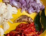 Foto langkah ke 2 dari resep Kering Tempe Kacang pedas manis.