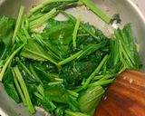 蒜炒菠菜的食譜步驟2照片