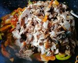 Foto langkah ke 3 dari resep Tongkol Suwir Kemangi.