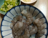 蒜蓉乾椒蝦仁的食譜步驟1照片