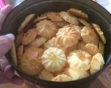 Foto langkah ke 9 dari resep Semprit Putih Telur Blueband Cake and Cookies.