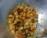 Foto langkah ke 4 dari resep Sambal goreng kentang ati ampela.