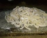 Foto langkah ke 9 dari resep Mie Mentah Homemade (Tanpa Telur Tanpa Alat Giling).