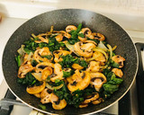 Foto del paso 5 de la receta: Crepas de atún ahumado
