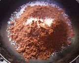 A picture of step 3 of Chocolate biscuit cold cake.