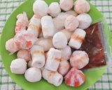 Foto langkah ke 1 dari resep Steamboat Tom Yum.