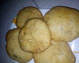 A picture of step 7 of Stuffed Bhatoora.