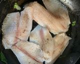 Foto del paso 3 de la receta: Pescado con espinacas y toque especial