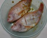 Foto langkah ke 1 dari resep Ikan Nila Goreng Tepung.
