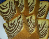 Foto langkah ke 7 dari resep Marmer Cake 4 Telur.