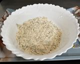 A picture of step 6 of Jowar Lauki (Bottlegourd) Thalipith.