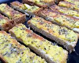 Foto langkah ke 6 dari resep Garlic Bread.