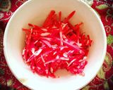 Foto del paso 2 de la receta: Cuernitos de mortadela y ajo